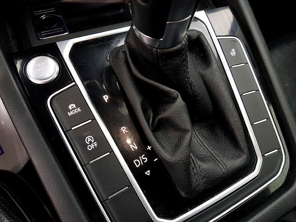 Volkswagen Arteon 2019 Gris - Importación desde Corea - HF Imports Iquique - Foto 13