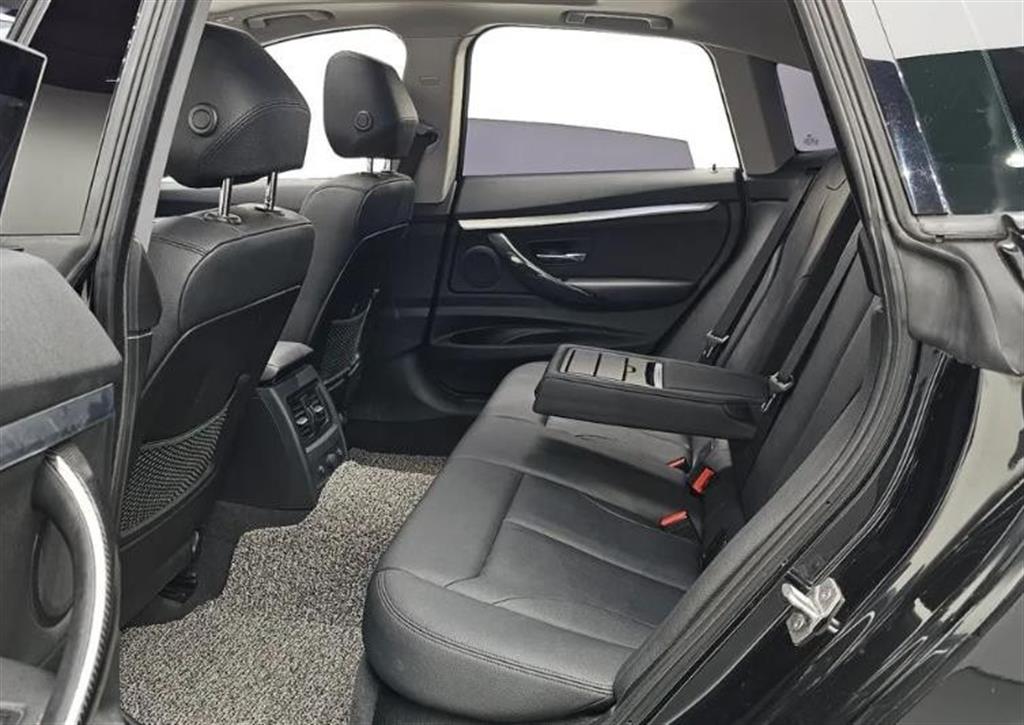 BMW Gran Turismo 2014 Negro - Importación desde Corea - HF Imports Iquique - Foto 10