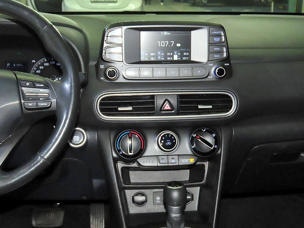 HYUNDAI Kona - Vista 11