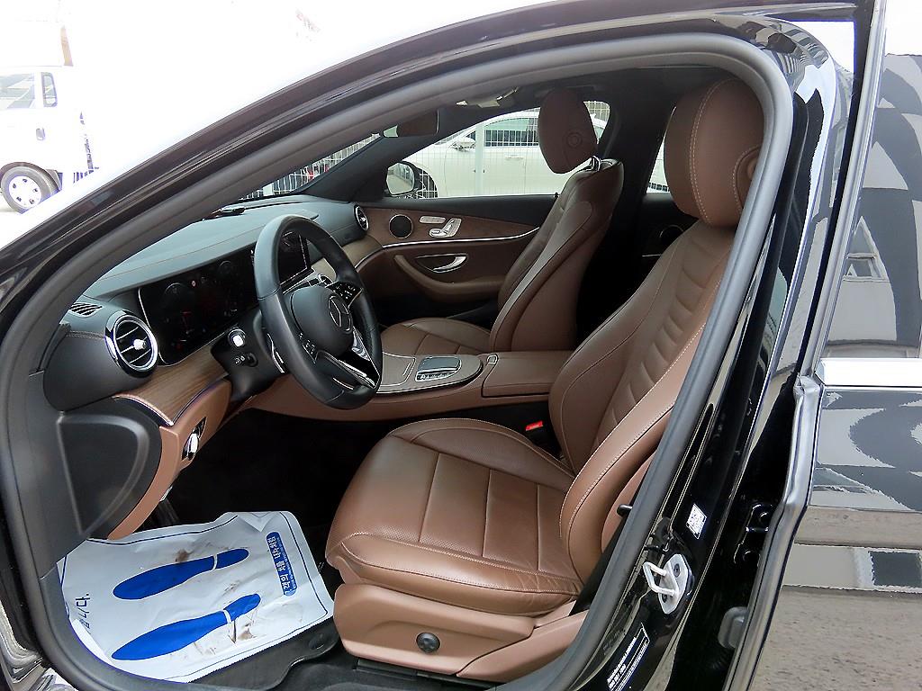 Mercedes Benz E class - Vista 5