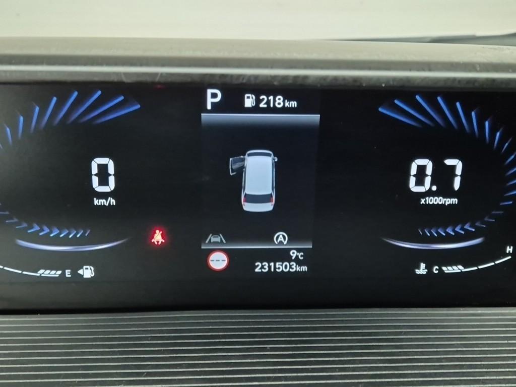 HYUNDAI Staria - Vista 6