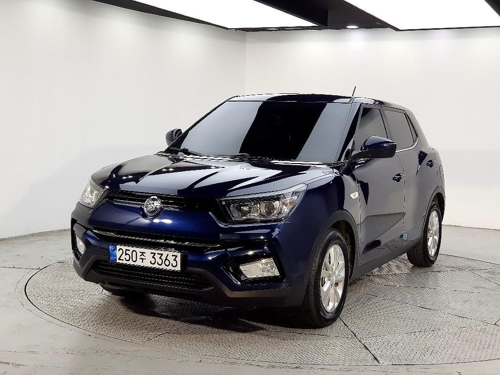 Ssangyong Tivoli 2019 Azul - Importación desde Corea - HF Imports Iquique - Foto 1