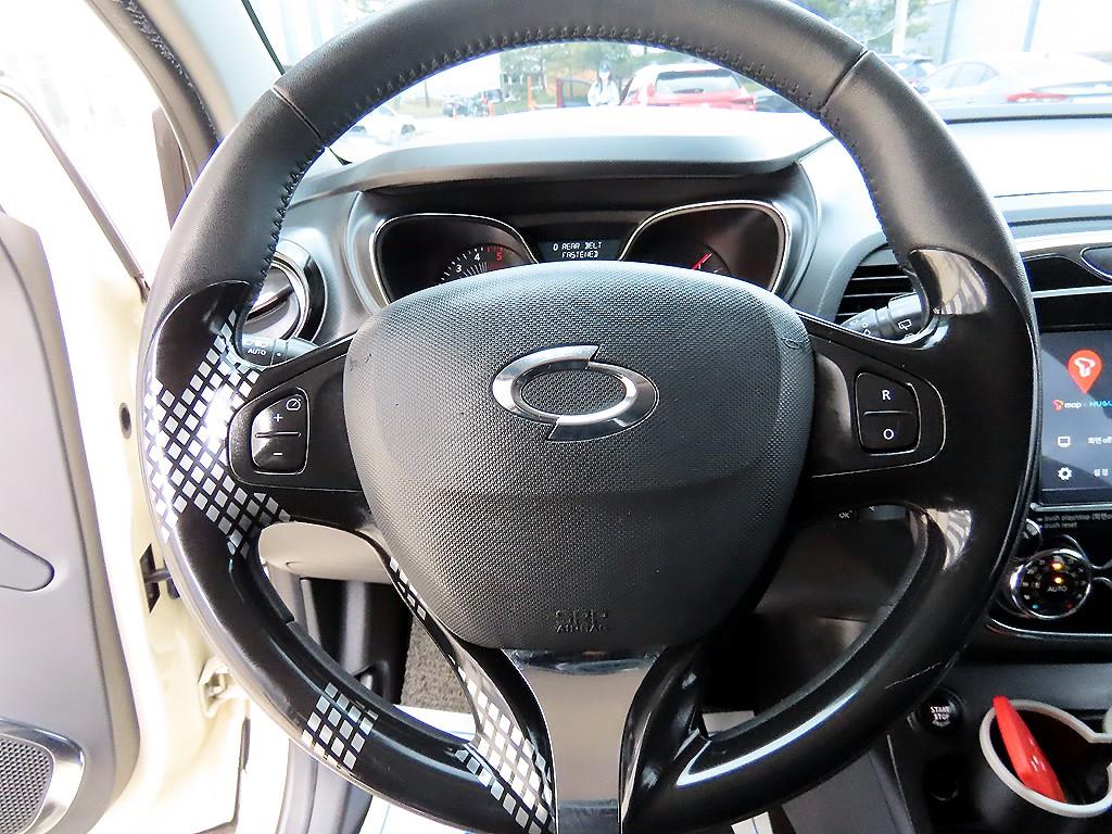 SAMSUNG QM3 - Vista 8