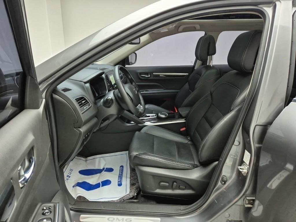 SAMSUNG QM6 - Vista 11