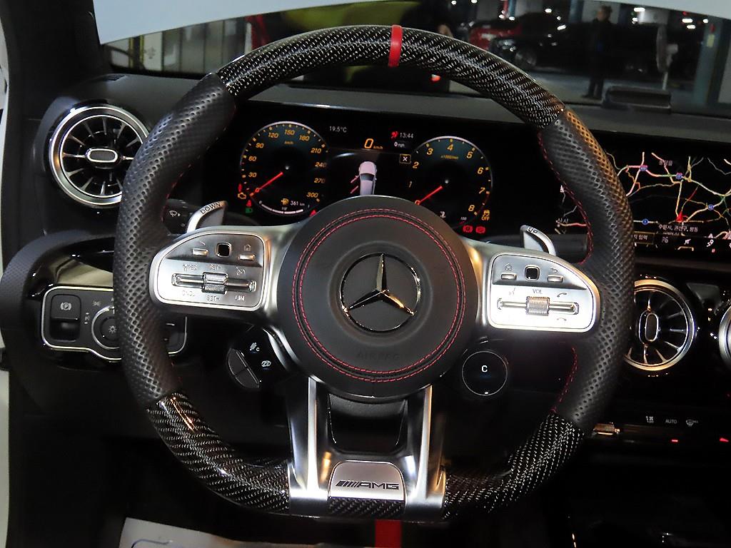 Mercedes Benz A Class - Vista 8