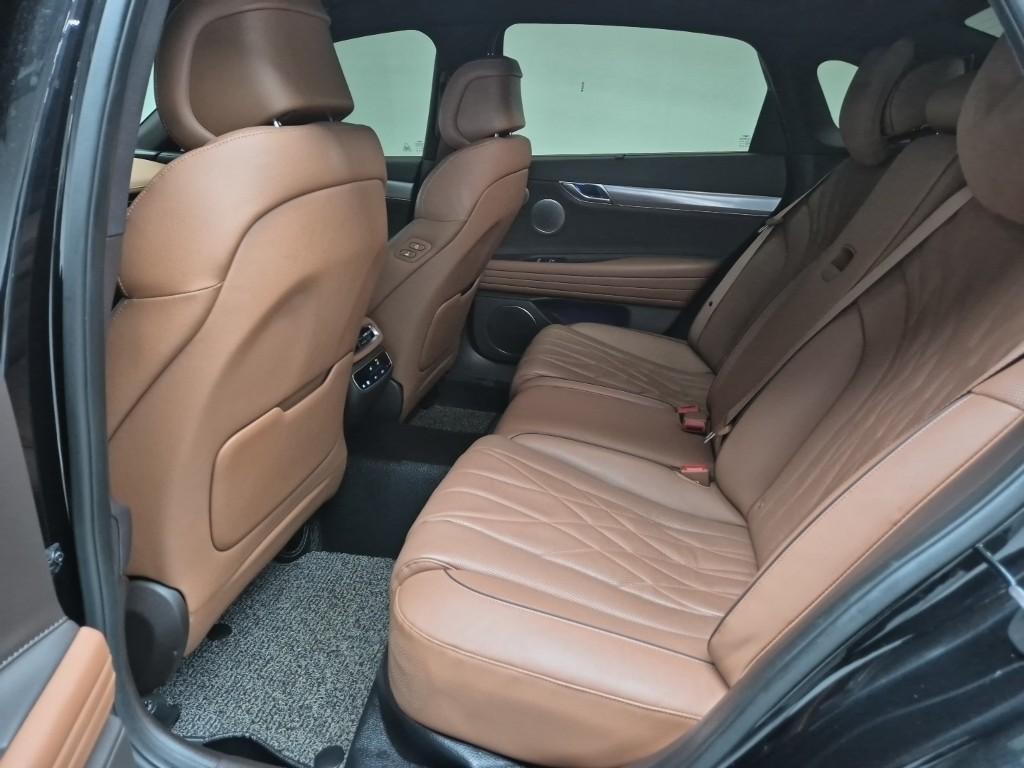 Genesis G80 - Vista 11