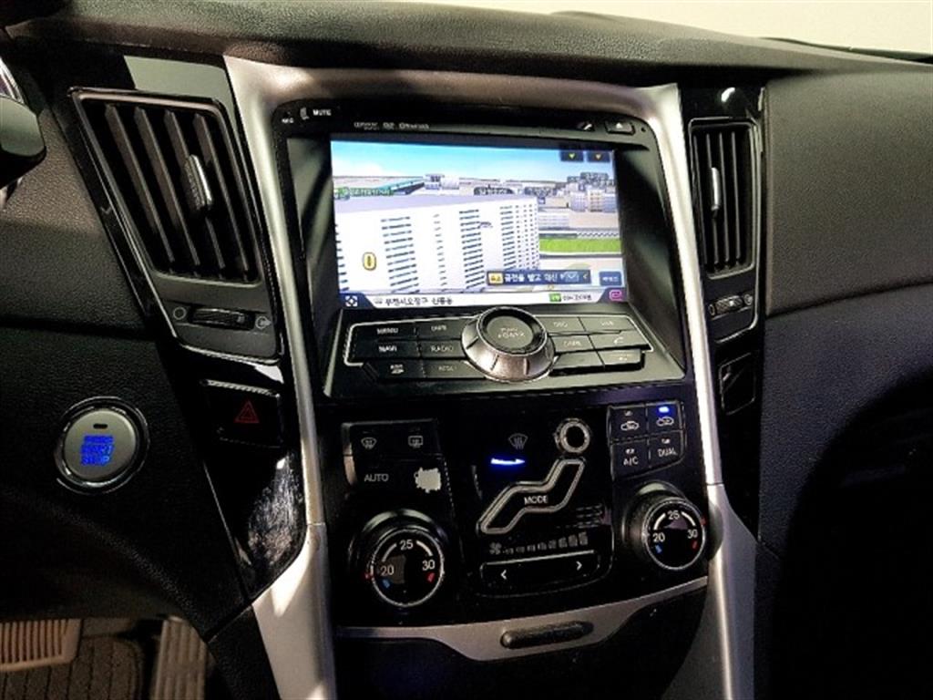 HYUNDAI Sonata 2010 Negro - Importación desde Corea - HF Imports Iquique - Foto 19