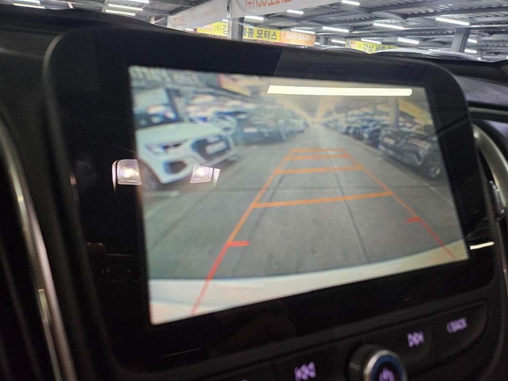 Chevrolet Malibu - Vista 9