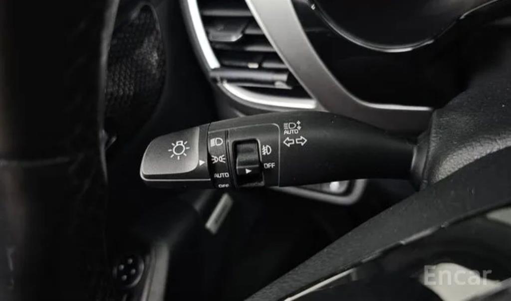 KIA Seltos 2020 Blanco - Importación desde Corea - HF Imports Iquique - Foto 18