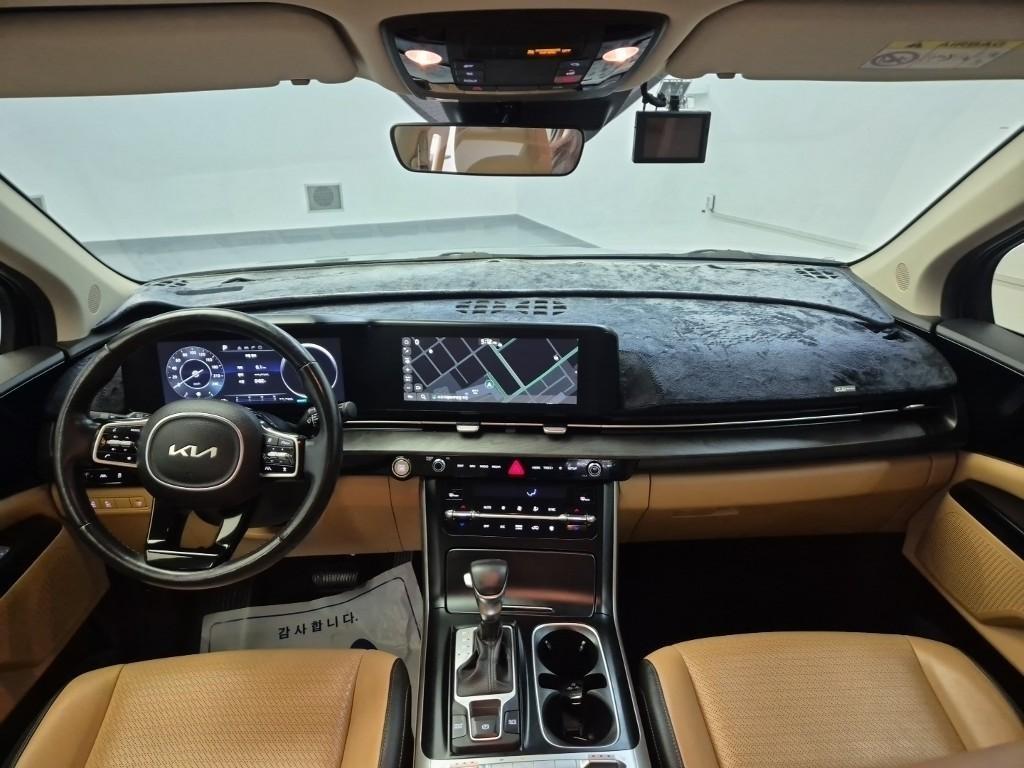 KIA Carnival - Vista 7