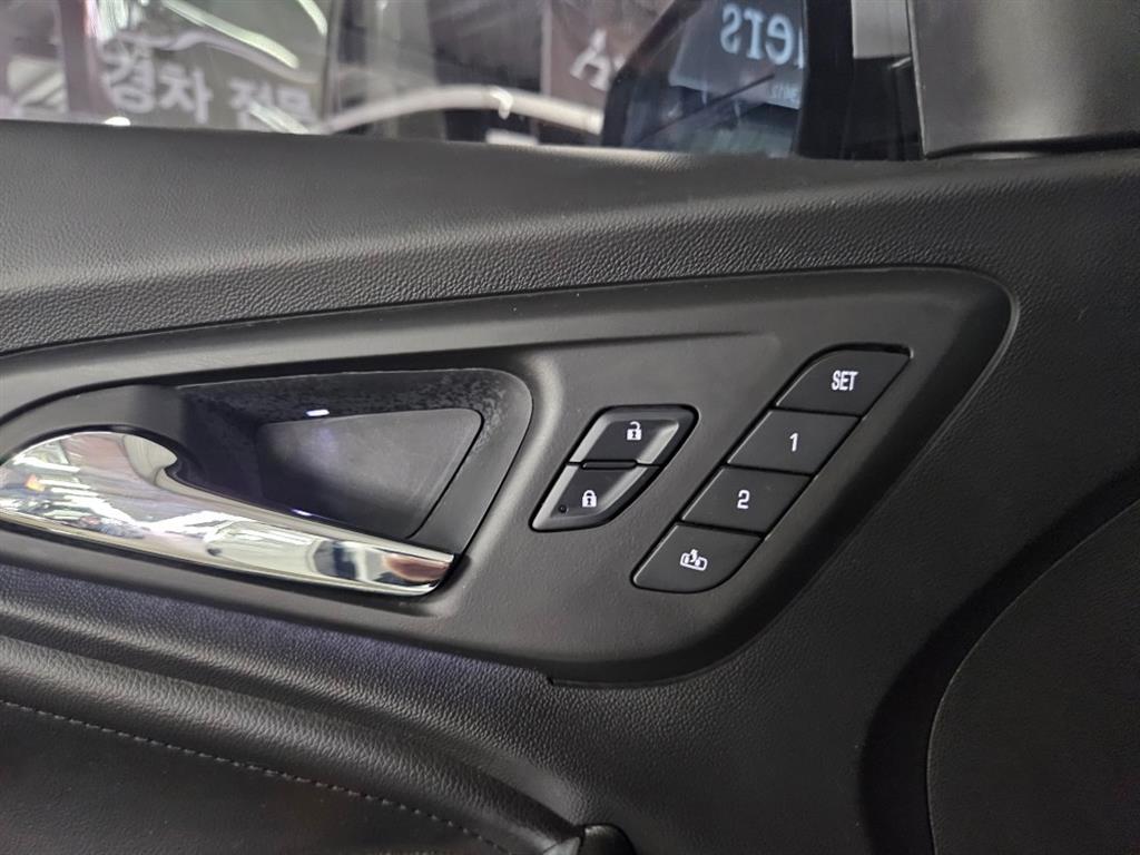 Chevrolet Malibu - Vista 12