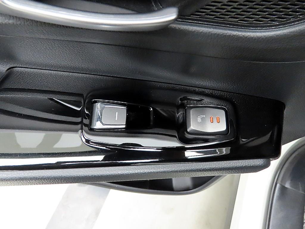 Ssangyong Korando - Vista 12