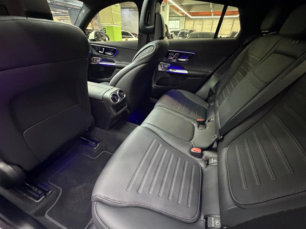 Mercedes Benz GLC Class - Vista 8