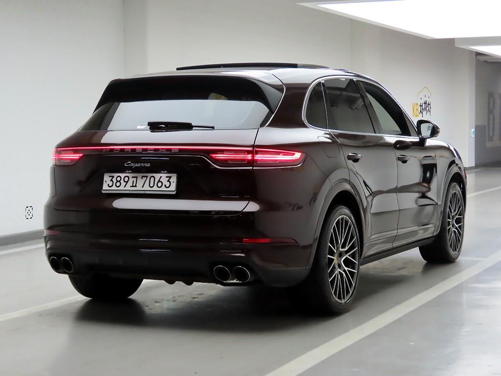 Porsche Cayenne - Vista 4