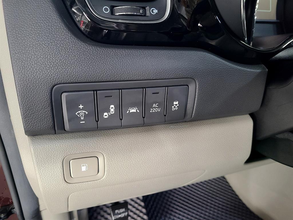 KIA Carnival 2017 Rojo - Importación desde Corea - HF Imports Iquique - Foto 13