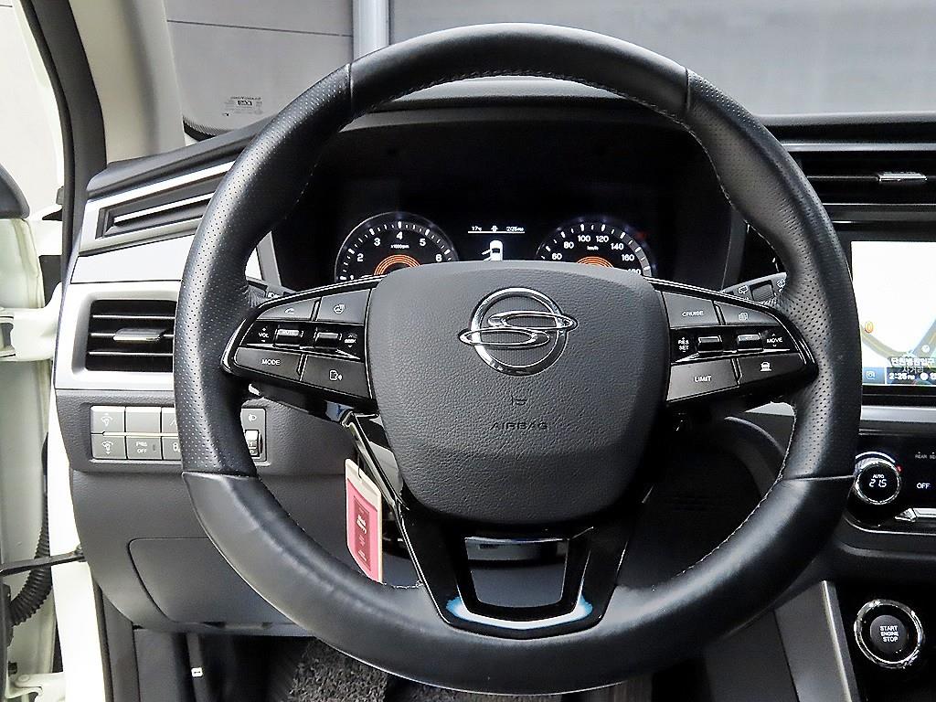 Ssangyong Korando - Vista 9