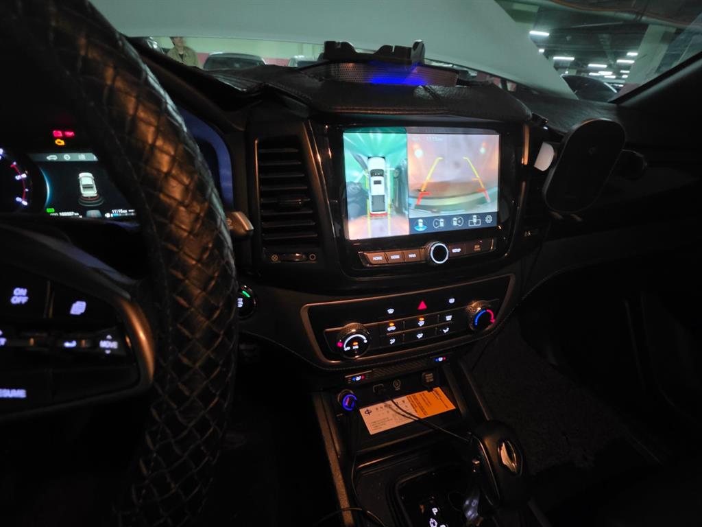 Ssangyong Rexton - Vista 7