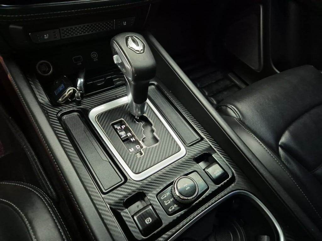 Ssangyong Rexton - Vista 10