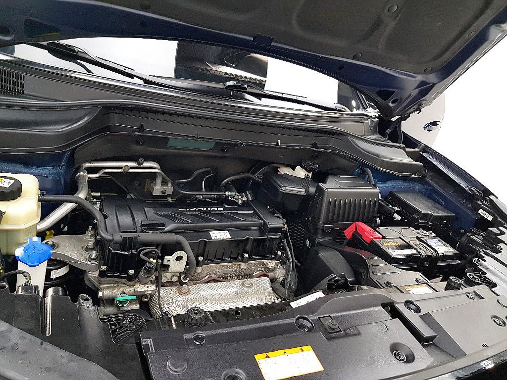 Ssangyong Tivoli - Vista 6