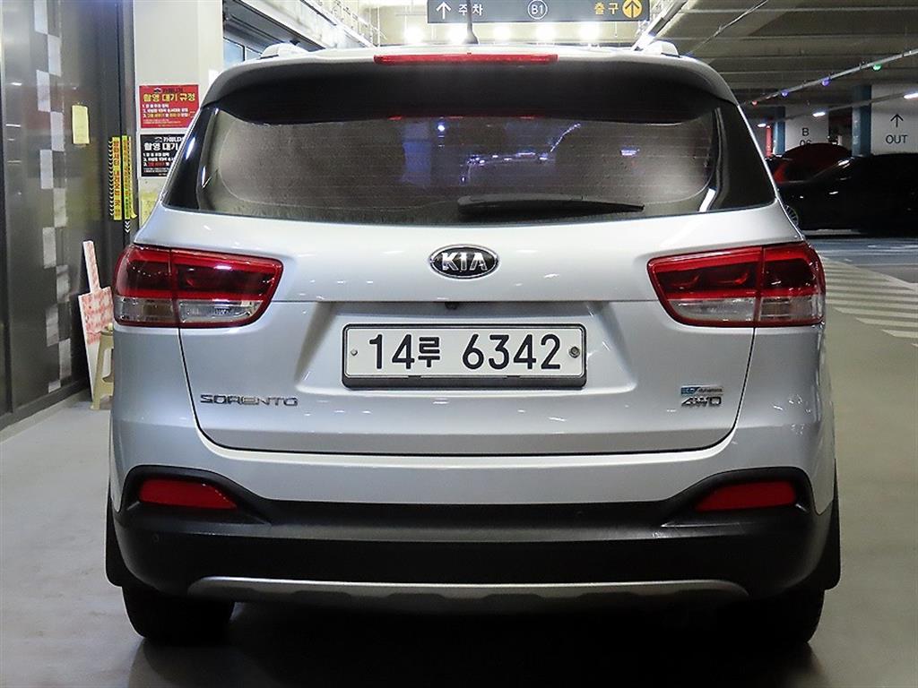 KIA Sorento - Vista 5