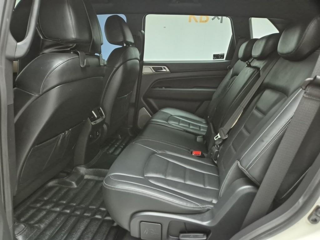 Ssangyong Rexton - Vista 12