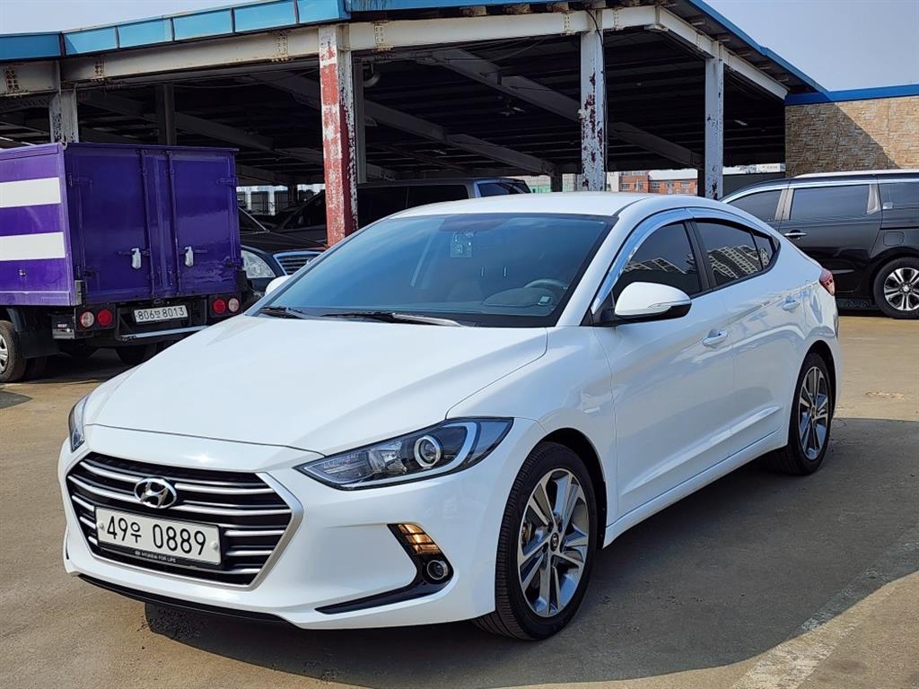 HYUNDAI Avante 2016 Blanco - Importación desde Corea - HF Imports Iquique - Foto 1