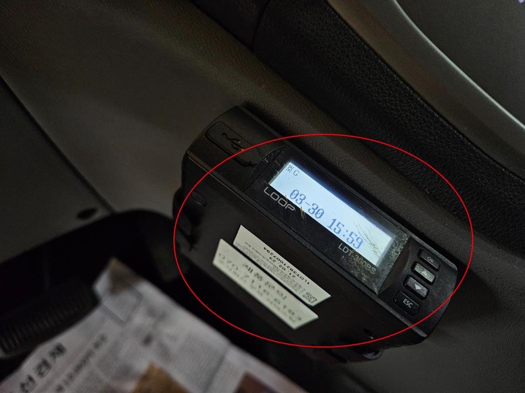 HYUNDAI Starex 2021 Amarillo - Importación desde Corea - HF Imports Iquique - Foto 16