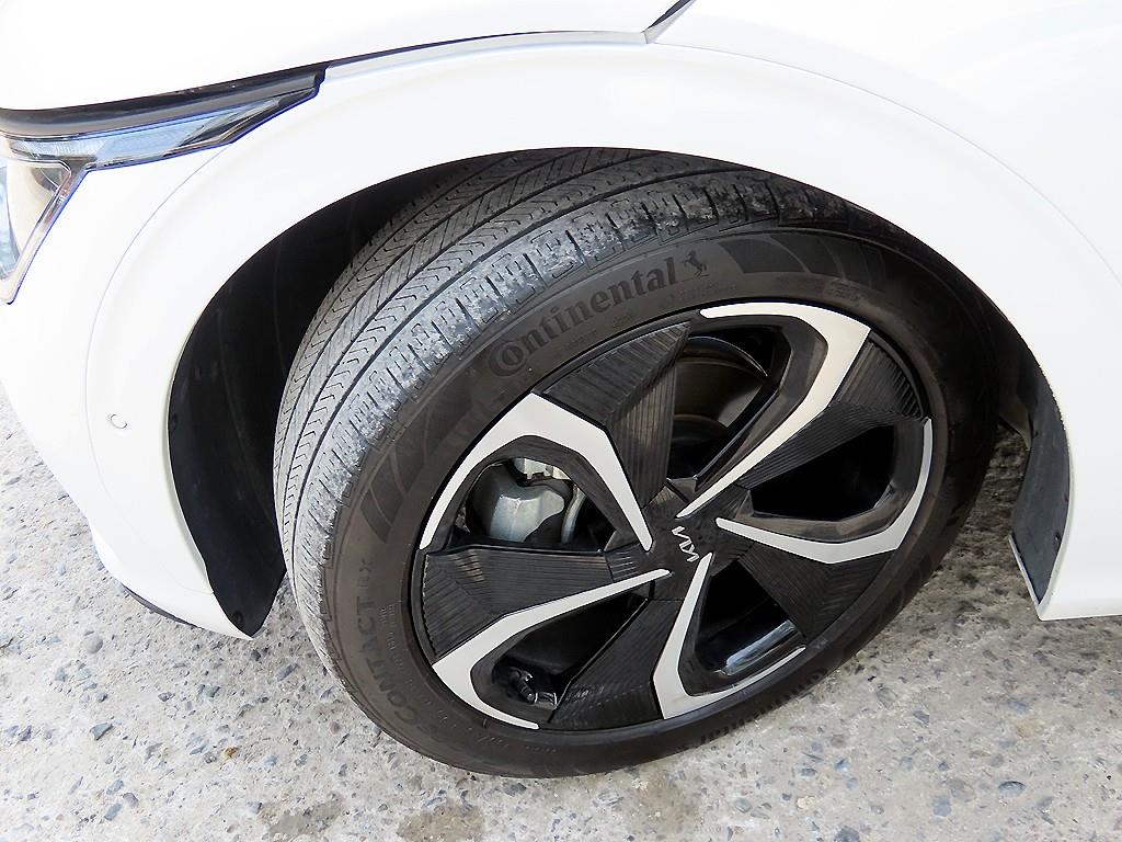 KIA EV6 2024 Blanco - Importación desde Corea - HF Imports Iquique - Foto 20