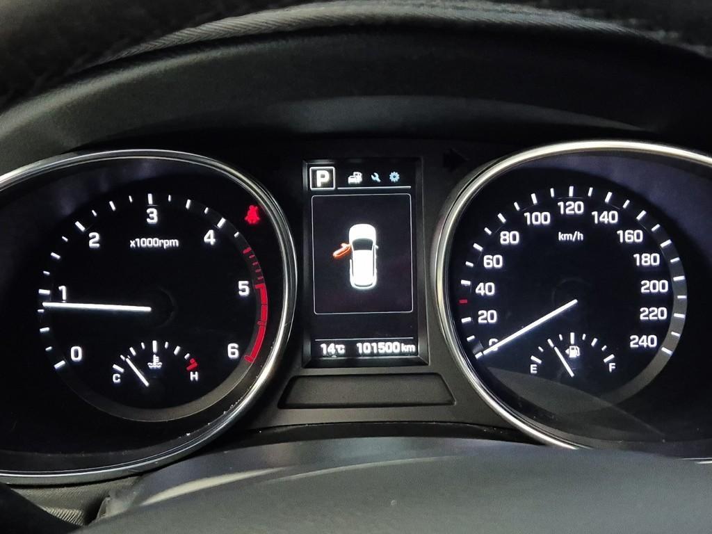 HYUNDAI Santa Fe - Vista 6