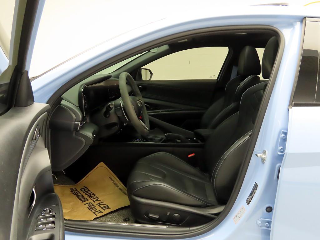 HYUNDAI Avante 2022 skyblue - Importación desde Corea - HF Imports Iquique - Foto 13