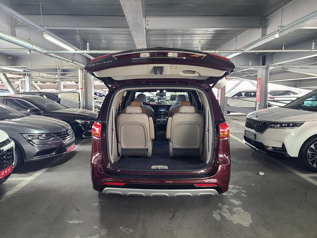 KIA Carnival 2017 Rojo - Importación desde Corea - HF Imports Iquique - Foto 16