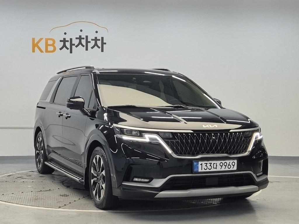 KIA Carnival - Vista 4