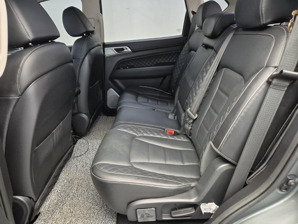 Ssangyong Rexton - Vista 10