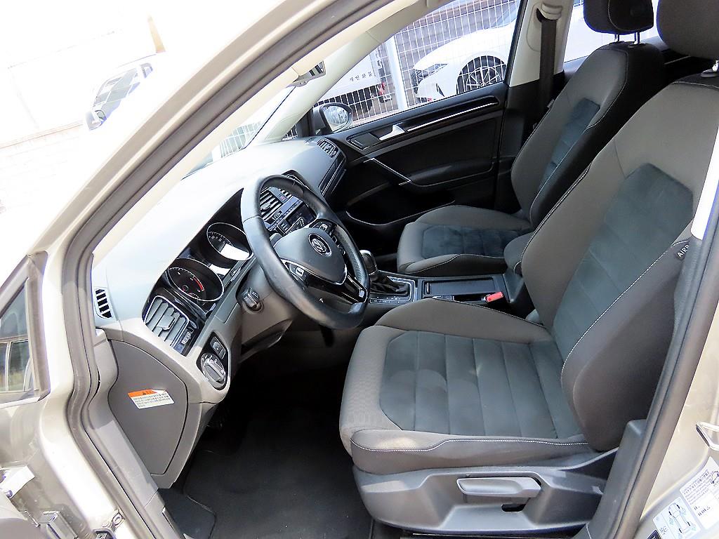 Volkswagen Golf - Vista 5