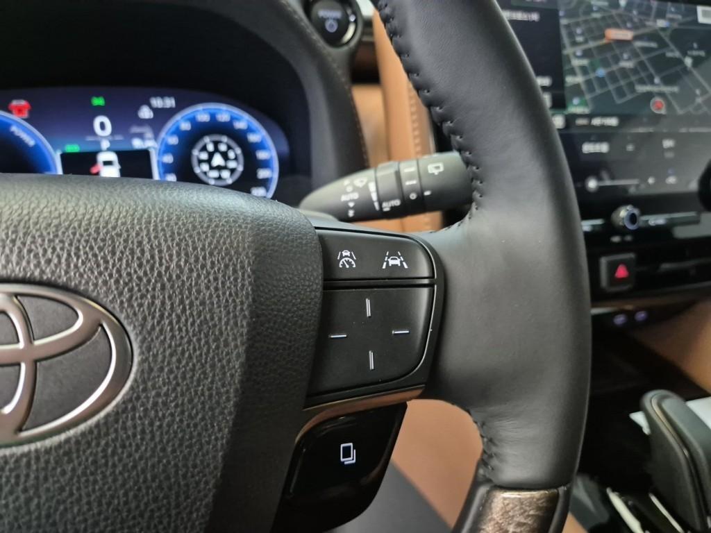 Toyota Alphard 2025 Negro - Importación desde Corea - HF Imports Iquique - Foto 15