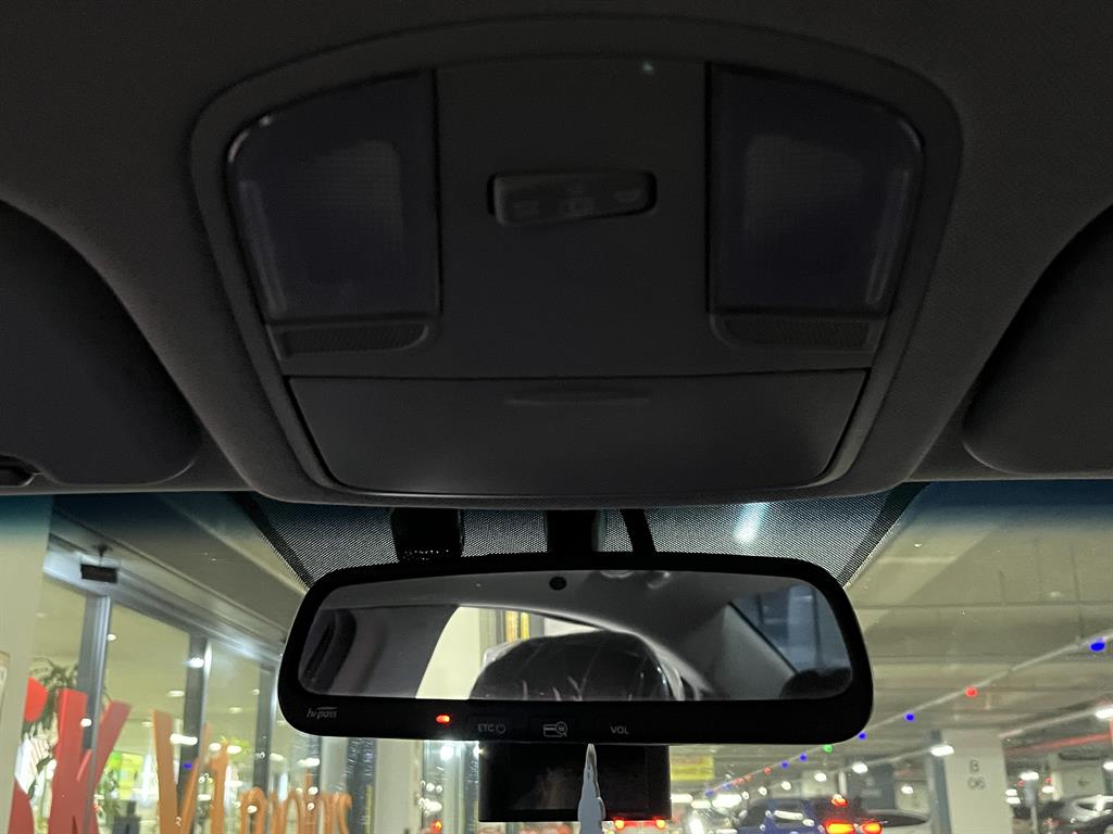 HYUNDAI Avante - Vista 7