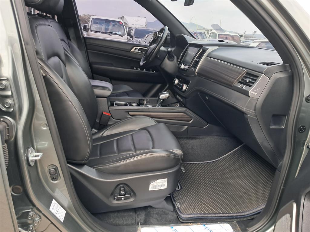 Ssangyong Rexton 2019 Gris - Importación desde Corea - HF Imports Iquique - Foto 19