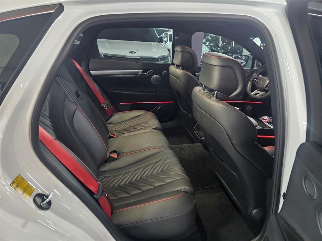 Genesis G80 2025 Blanco - Importación desde Corea - HF Imports Iquique - Foto 14
