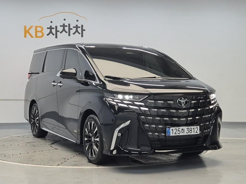 Toyota Alphard - Vista 4