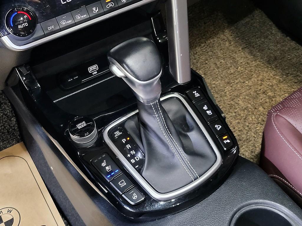 KIA Seltos - Vista 12