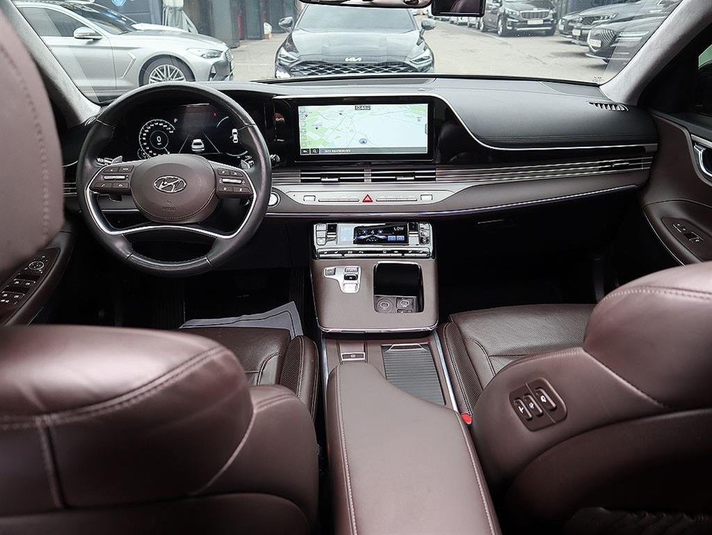 HYUNDAI Grandeur - Vista 9