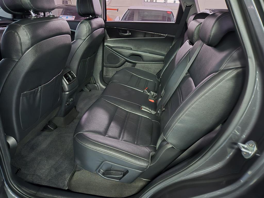 KIA Sorento 2016 Gris - Importación desde Corea - HF Imports Iquique - Foto 15