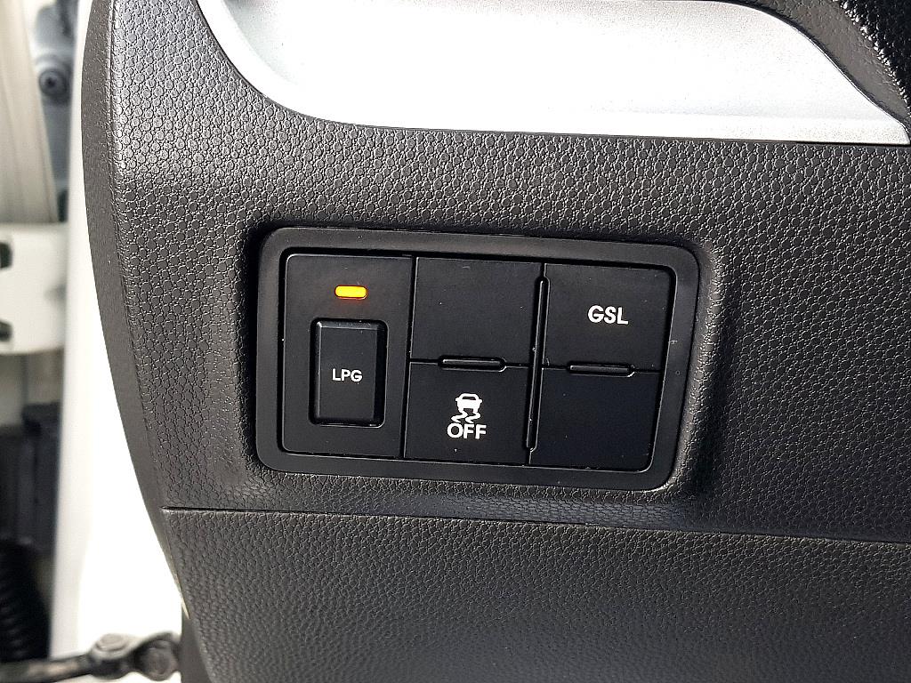 KIA Morning - Vista 11