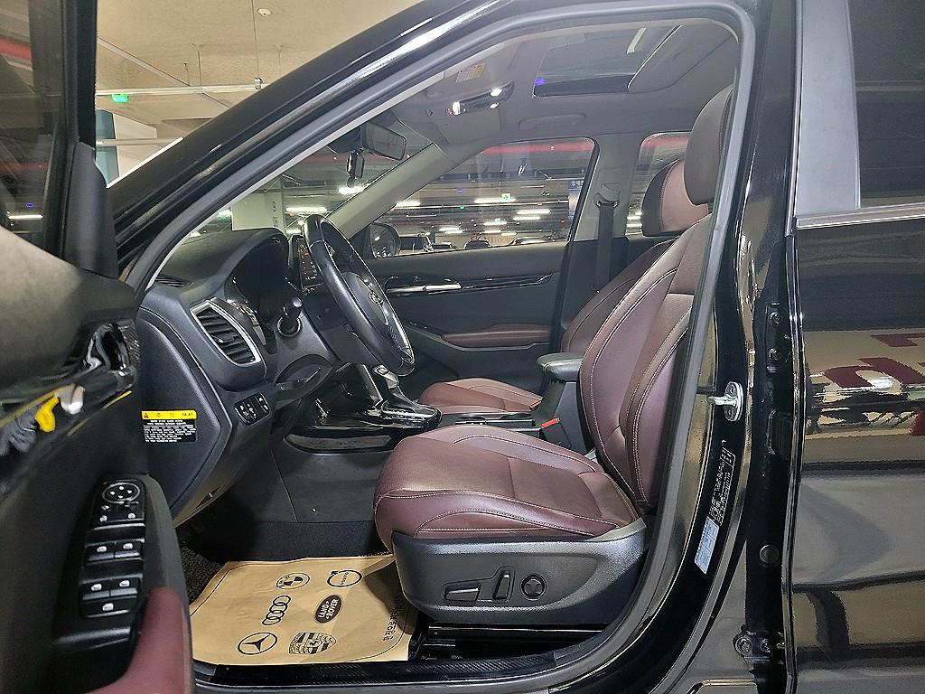 KIA Seltos - Vista 7