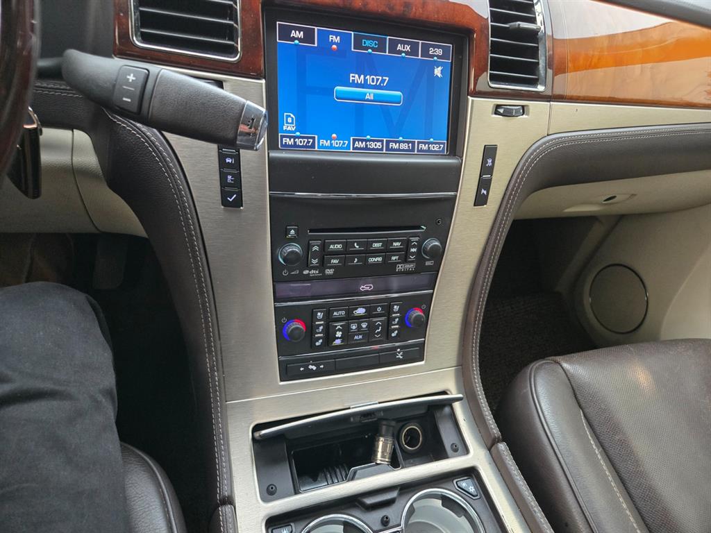 Cadillac Escalade 2011 Negro - Importación desde Corea - HF Imports Iquique - Foto 14