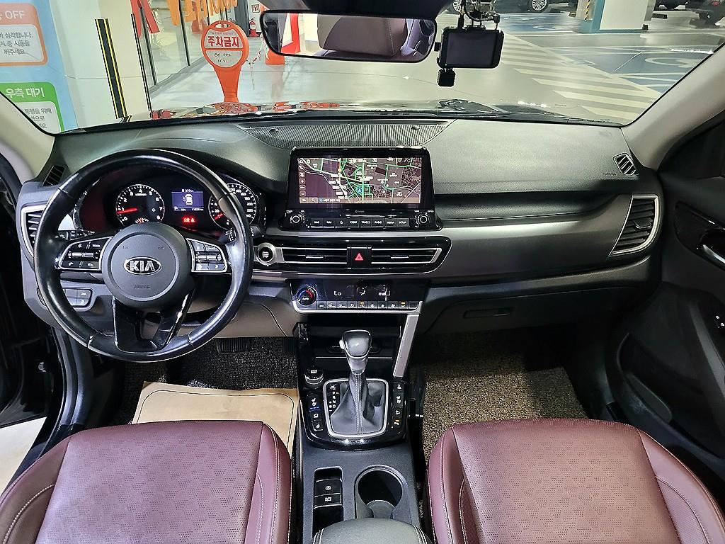 KIA Seltos - Vista 6