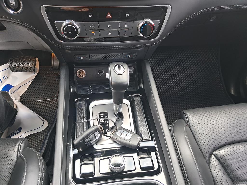 Ssangyong Rexton - Vista 11