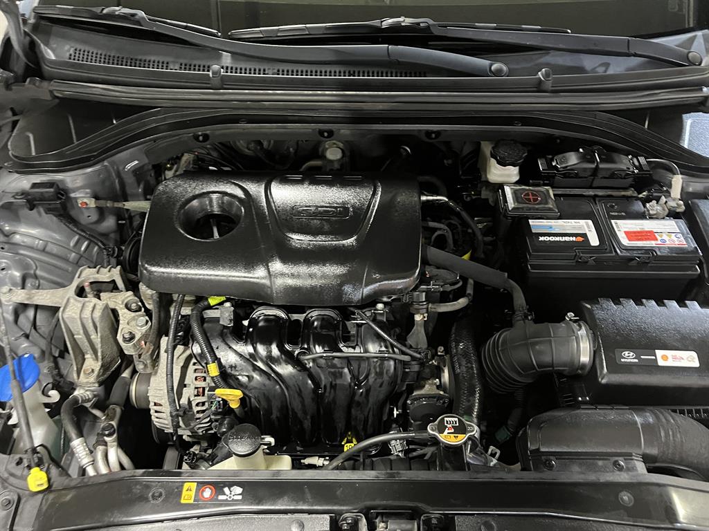 HYUNDAI Avante 2018 Blanco - Importación desde Corea - HF Imports Iquique - Foto 17