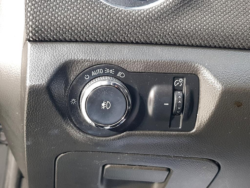 Chevrolet Cruise - Vista 11