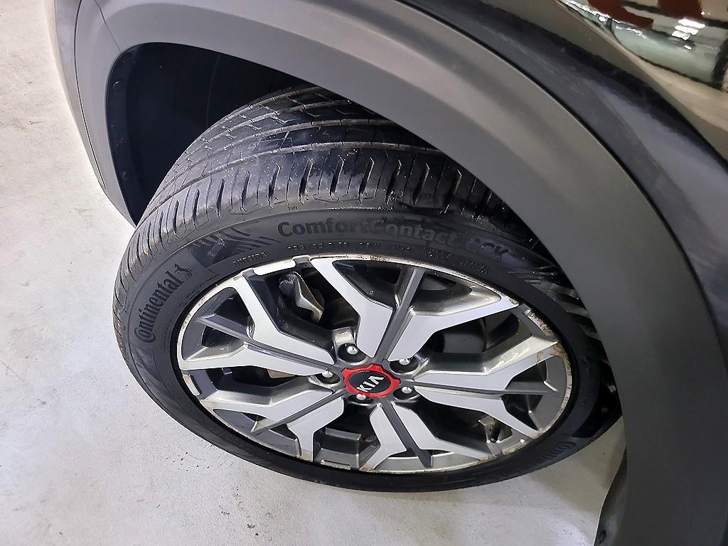 KIA Seltos 2020 Negro - Importación desde Corea - HF Imports Iquique - Foto 20